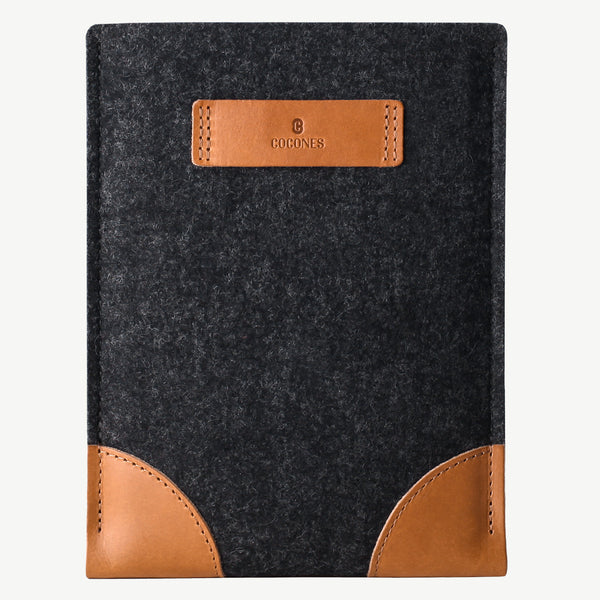 Cocones Classic Sleeve for iPad / MB - Smokey Grey / Tan