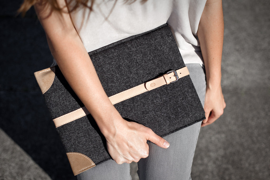 CoverKingz Felt Case For MacBook Pro 13 Inch (M1,M2)/Air 13 Inch (M1) - Notebook Bag Handmade Wool Felt - Laptop Sleeve Made From 100% New Wool