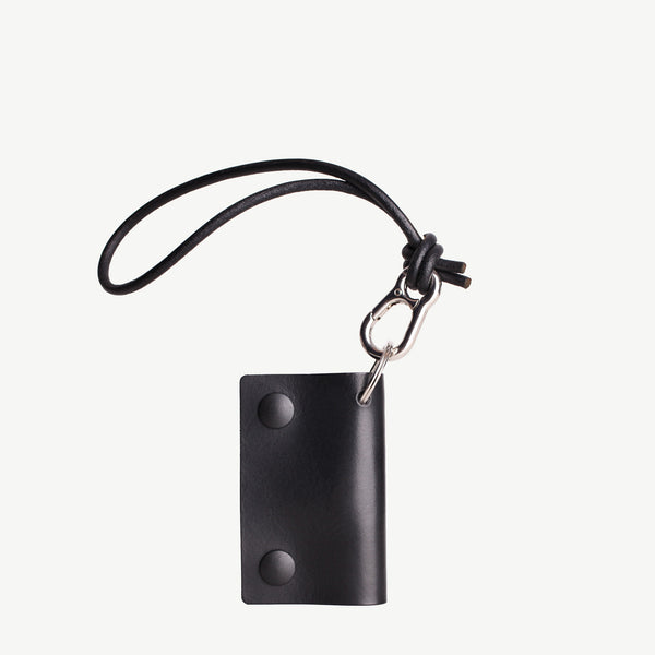 Leather key holder/key ring with 2 compartments