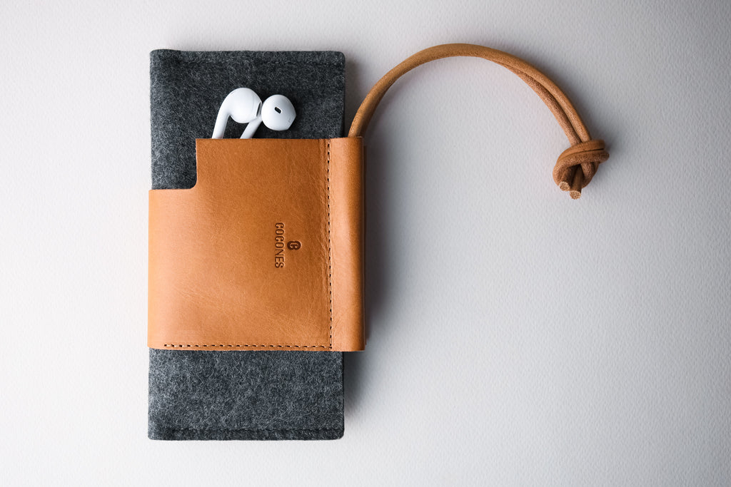 Loop iPhone Wallet Case