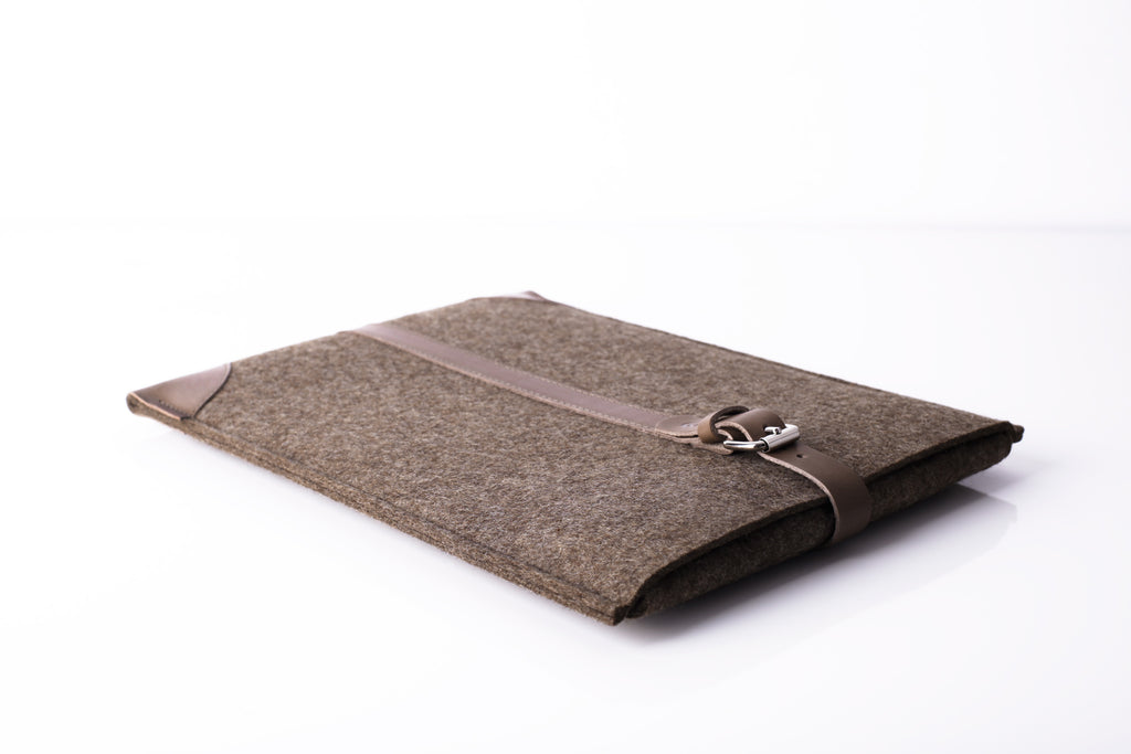 Classic MacBook Pro / Air Sleeve